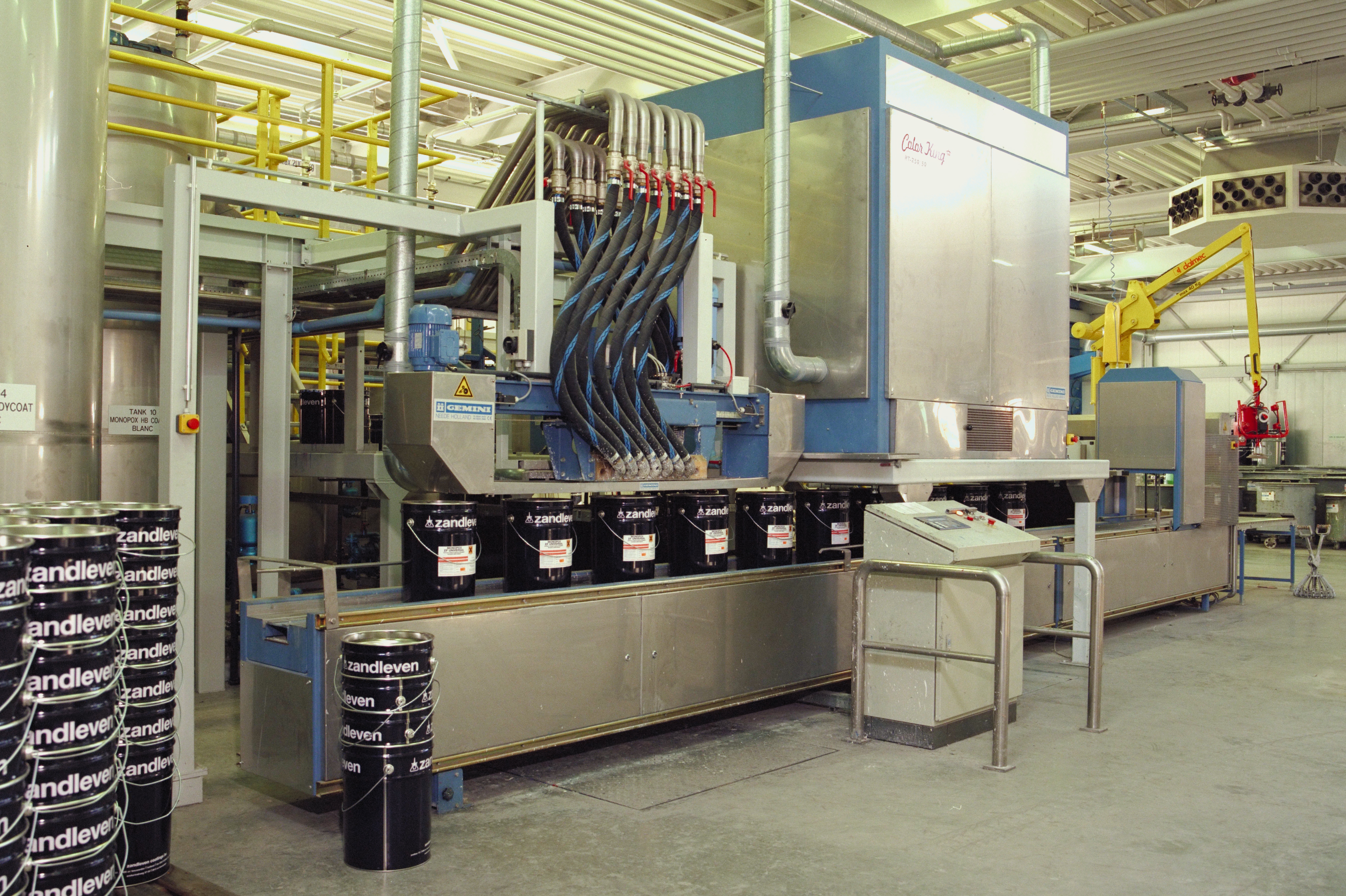 ColorKing RT - Gravimetric Rotating Tank dispensing machine - Gemini Techniek 2