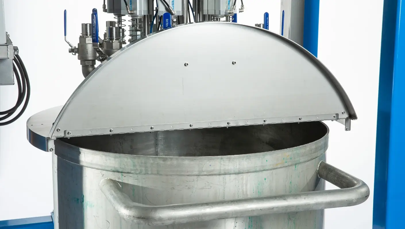 Batchdosing tank